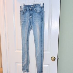refuge Light Wash Skinny Jeans